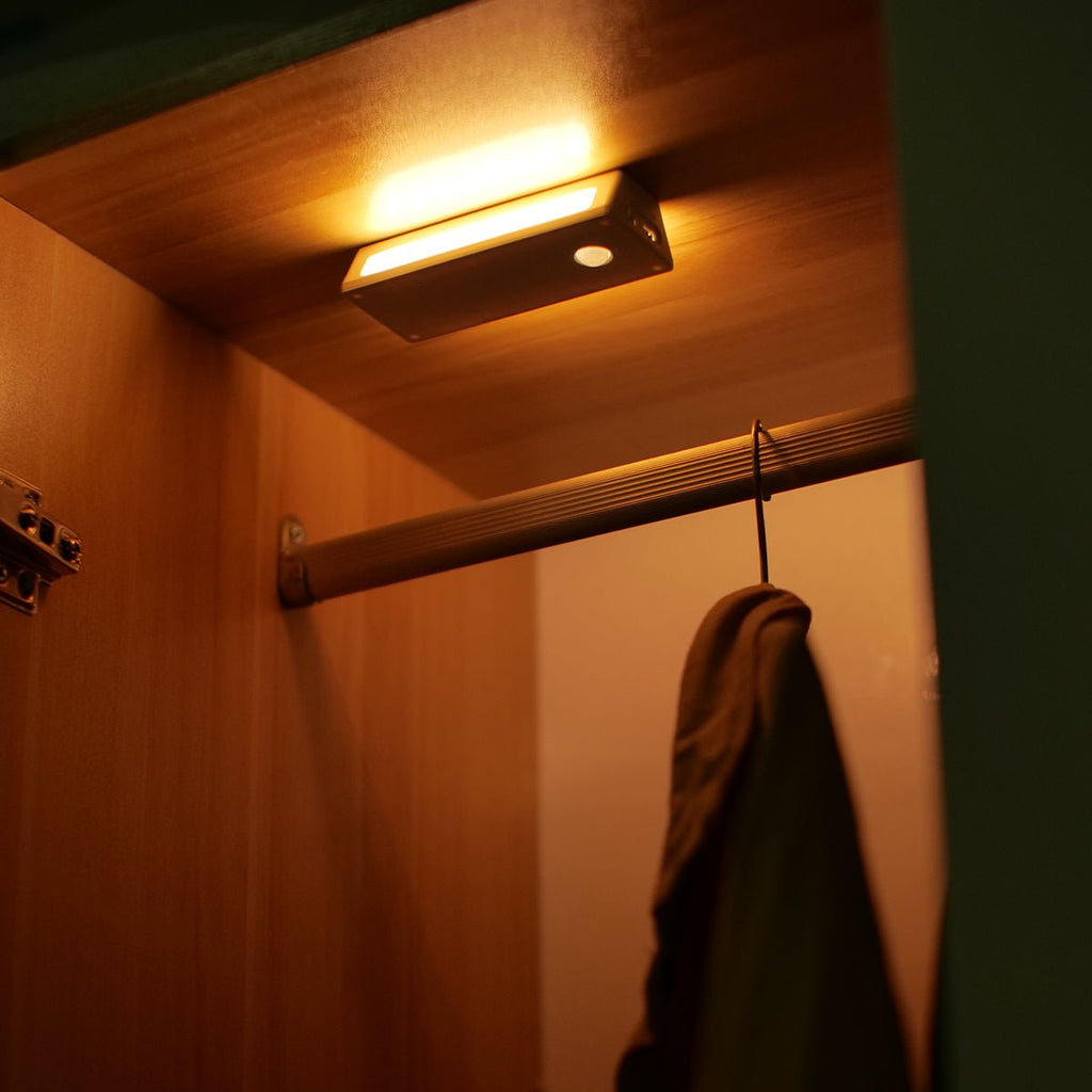 Lunio Motion Wall Light